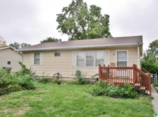 409 E 14th St, Dakota City, NE 68731