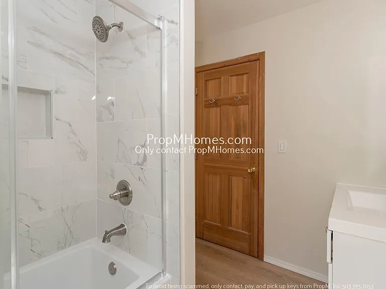 5322 SW Coronado St — Photo 10