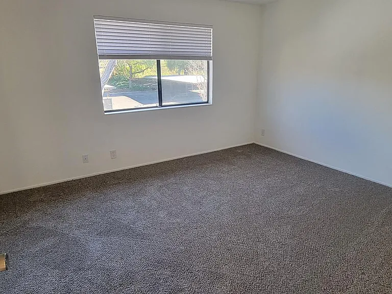 900 Cambridge Dr #108 — Photo 10