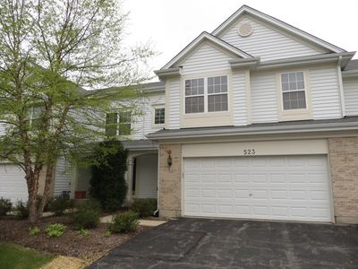 523 Blue Springs Dr, Fox Lake, IL, 60020