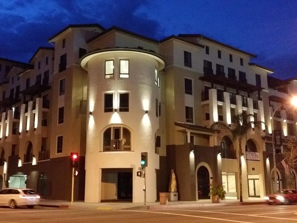 Building exterior photo
