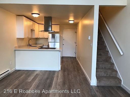 2nd image of 427 Summit Ave E APT 306