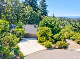 5013 155th Pl SE, Bellevue, WA