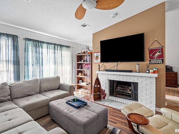 4th image of 4633 Crow Creek Ct