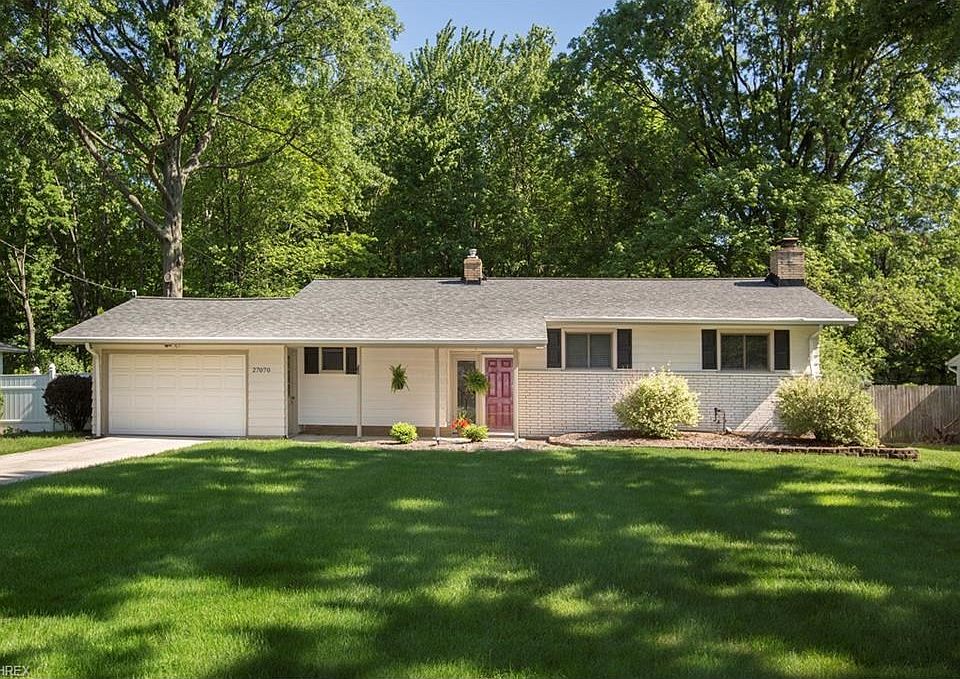 1st image of 27070 Hilliard Blvd
