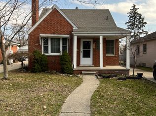 728 N Vernon St, Dearborn, MI 48128