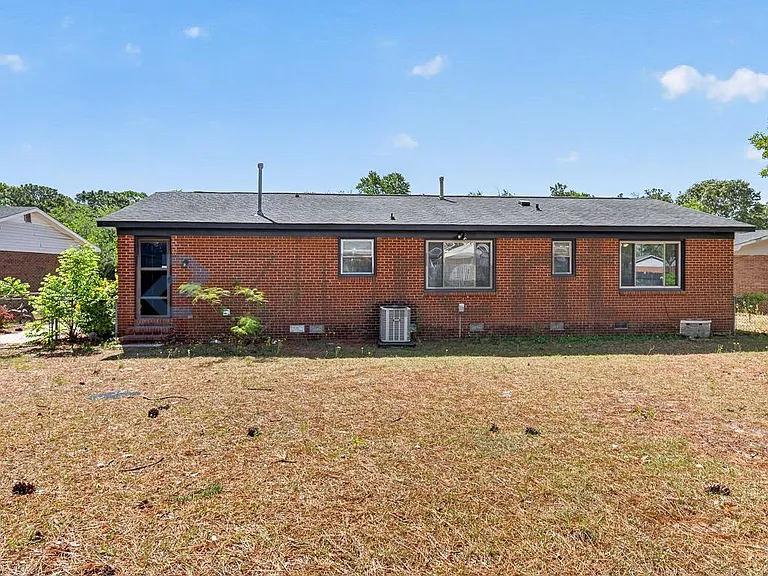 318 Nugget Ct — Photo 18