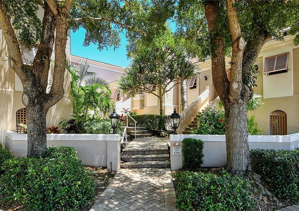 1st image of 1191 COQUILLE STREET #307