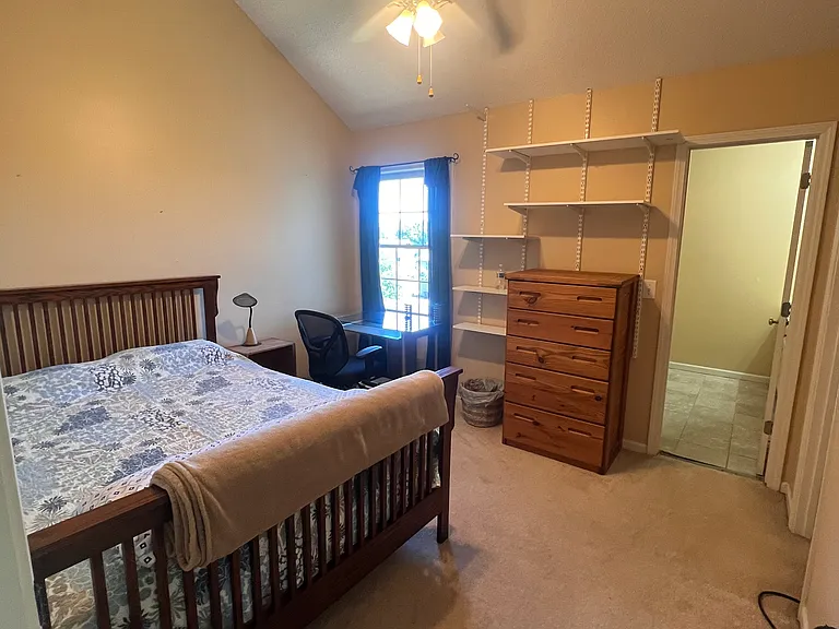 14725 S Greenwood St — Photo 6