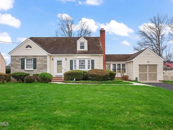 733 3rd Street, Dunellen, NJ 08812