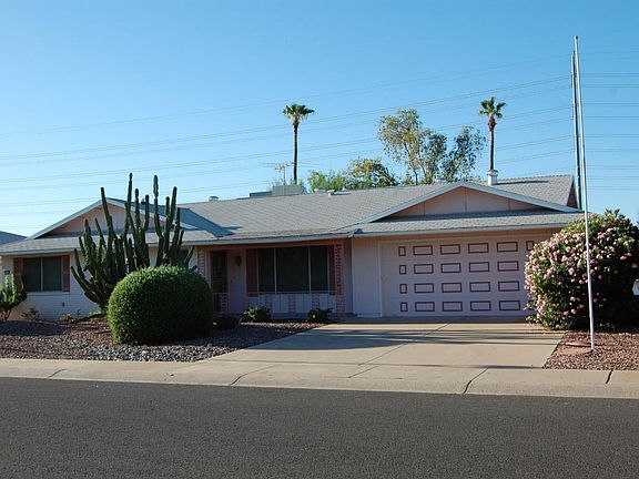 2nd image of 13019 W Wildwood Dr