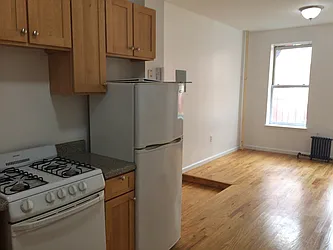 Rented by Acacia Realty