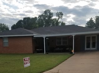 210 Franklin St, Wheeler, TX 79096