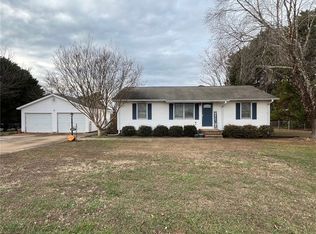 607 New Hope Rd, Anderson, SC 29626