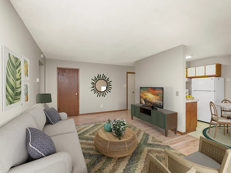 Oria Lakeview Apartments — Photo 8