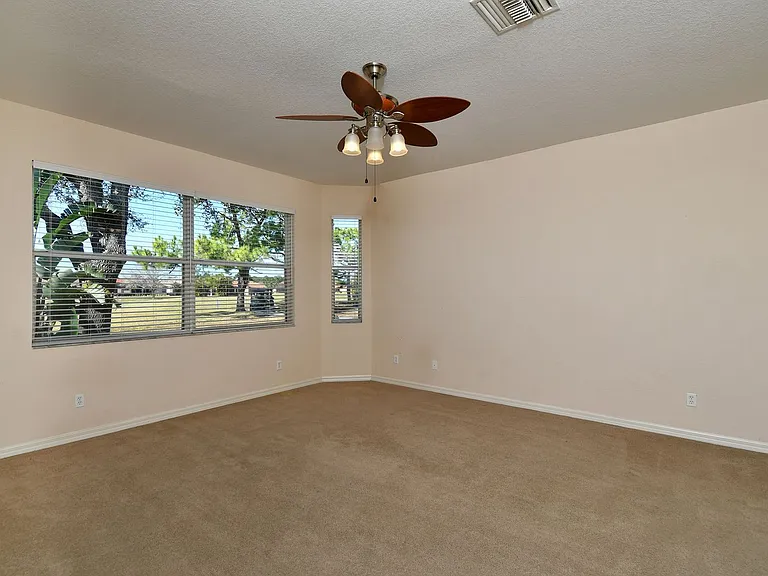 4808 Fairloop Run — Photo 24