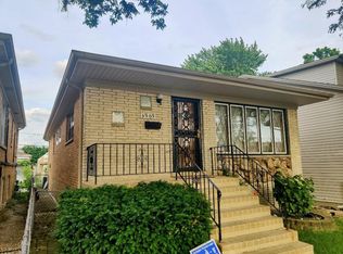 3905 N Octavia Ave, Chicago, IL