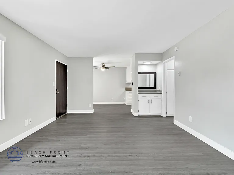 910 Enterprise Avenue — Photo 51