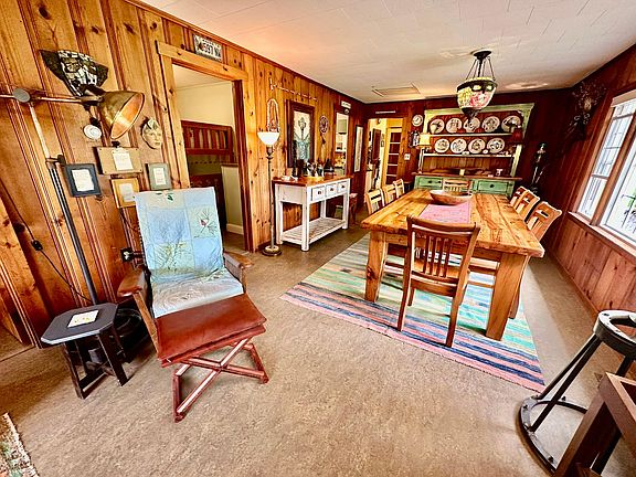 Easy to maintain new Marmoleum flooring throughout all main living areas.