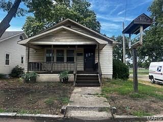 3rd image of 2981 Madison Ave