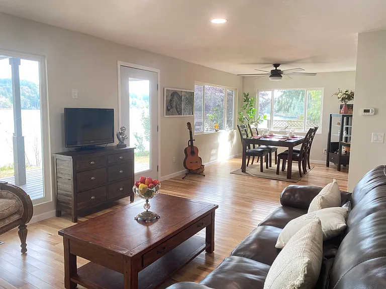 1304 Madrona Beach Rd NW — Photo 14