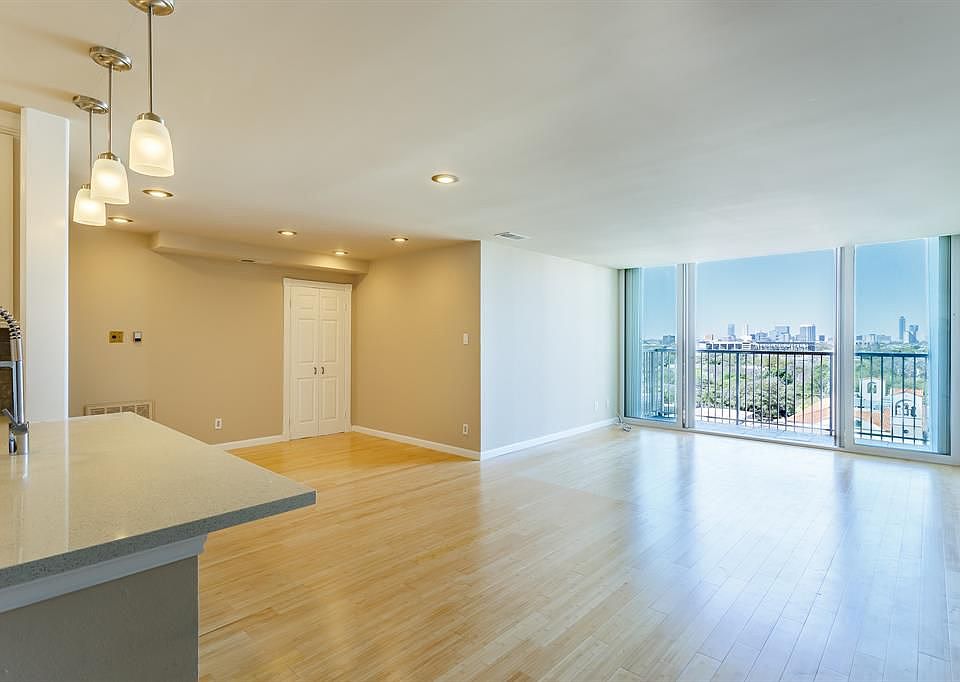 1st image of 3614 Montrose Blvd Unit 1002
