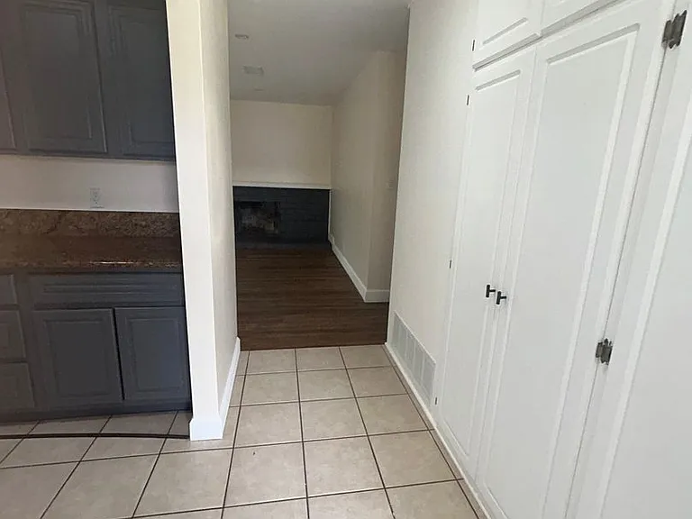 8842 Enloe Ave — Photo 7