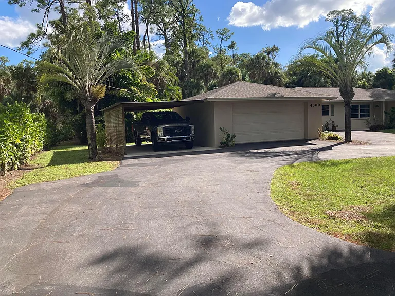 4300 Gail Blvd — Photo 48
