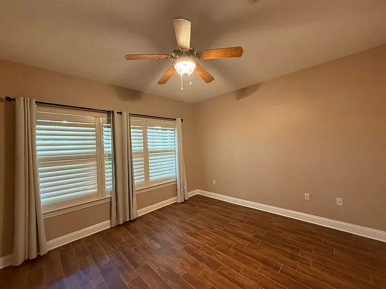5 Laguna St #104 — Photo 16