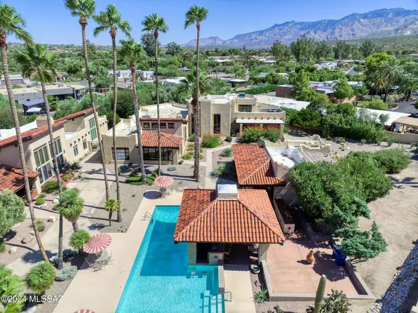 61 W Roma Dr, Oro Valley, AZ 85737