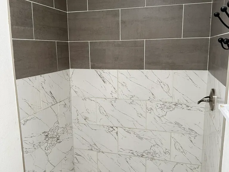 245 W Philadelphia Ave #7 — Photo 4