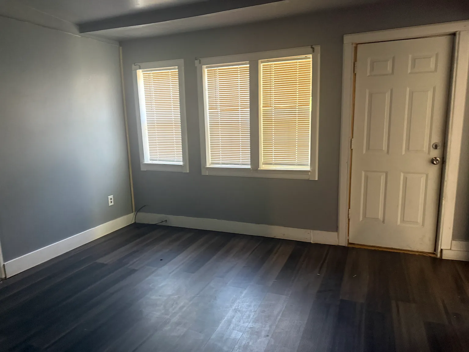3 bed, 1025 sqft, $950 — Photo 3
