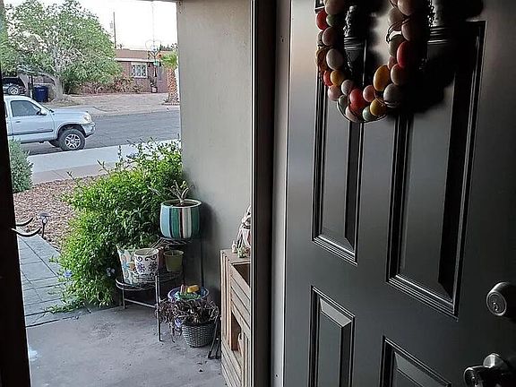 2nd image of 2705 Jackson Ave