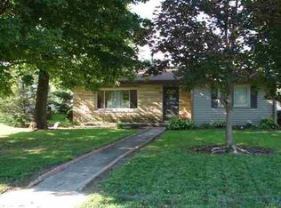520 Center St, Mulberry, IN 46058