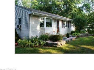 154 E High St, East Hampton, CT 06424