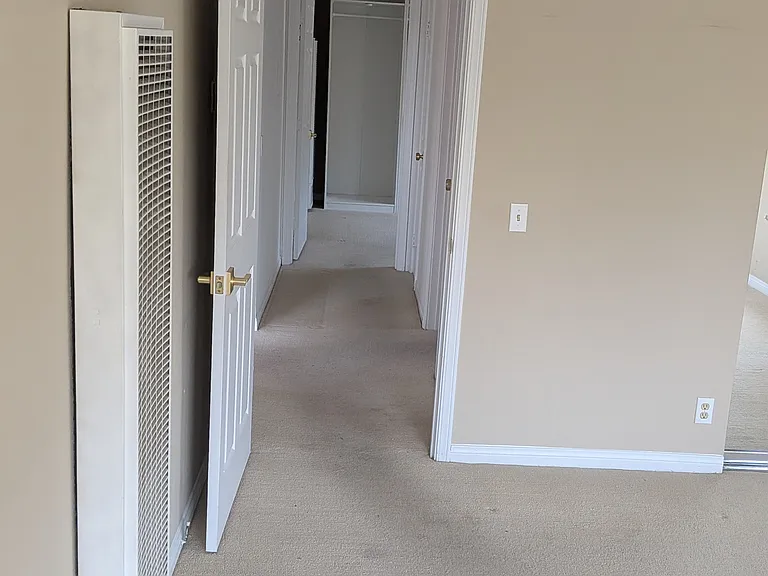 823 Maple St #1 — Photo 24