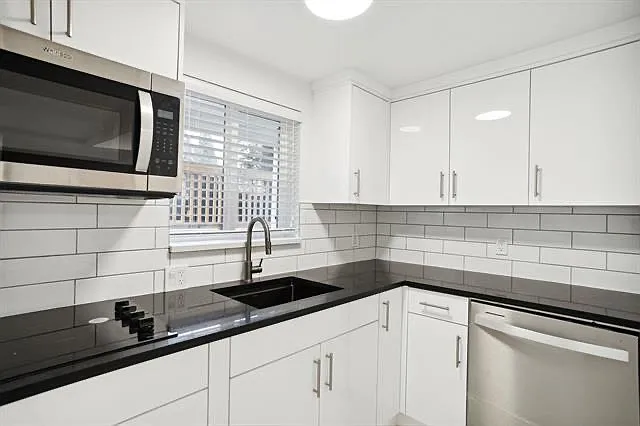 2 bed, 848 sqft, $1,800 — Photo 3