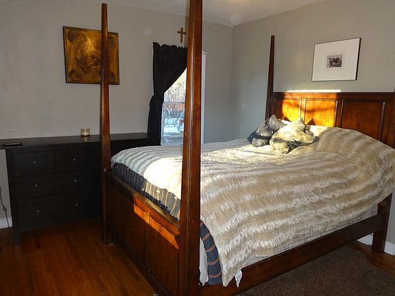 5th image of 1830 Hamline Ave N