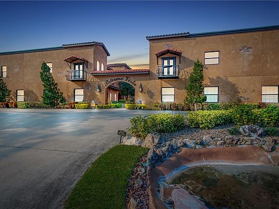 2nd image of 600 Palermo Vista Ct