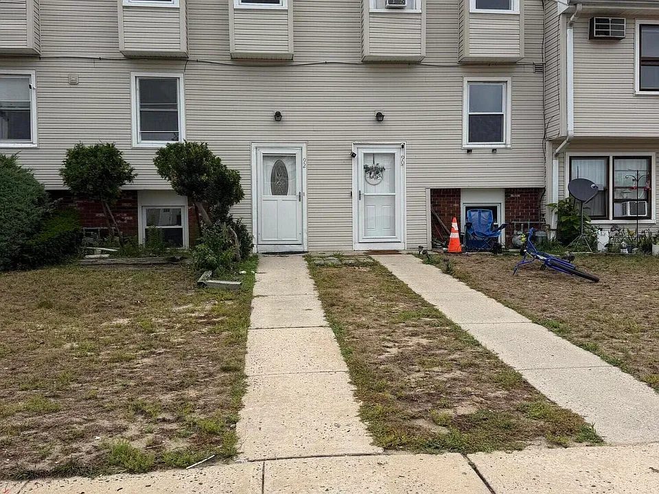 92 Sawmill Rd #583