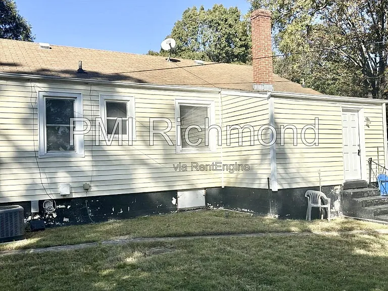 5231 Rockland Rd — Photo 6