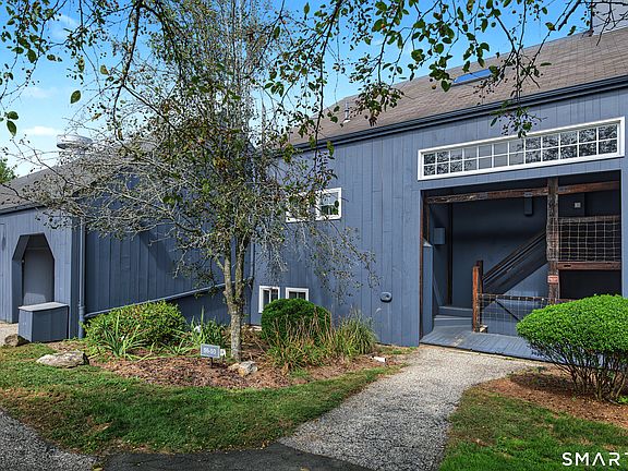 2nd image of 59 Long Hill Farm #59