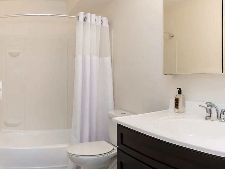 The PIERRE Apartments — Photo 18