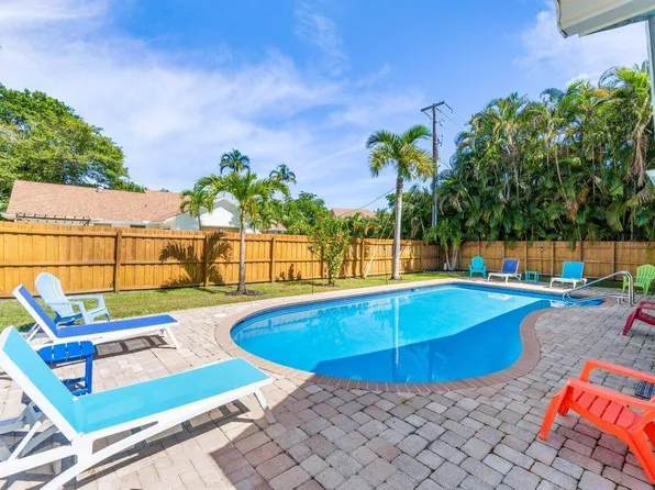 1315 Fulmar Drive, Delray Beach, FL 33444