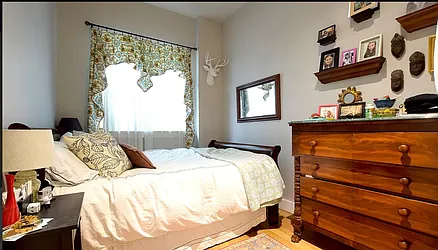 Rented by Rennit Inc.