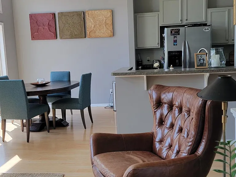 7648 Century Ct — Photo 8