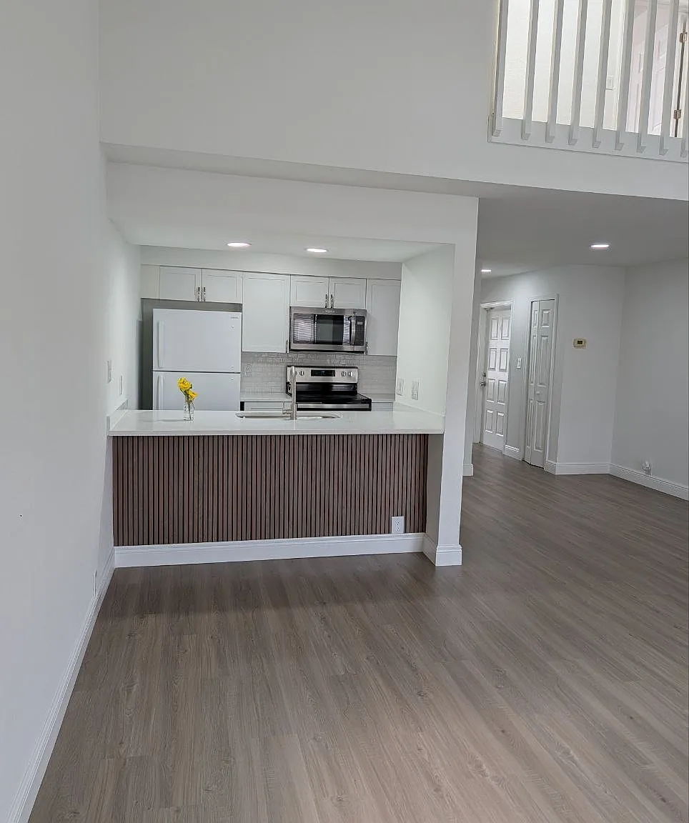 12306 Fox Hound Ln — Photo 2