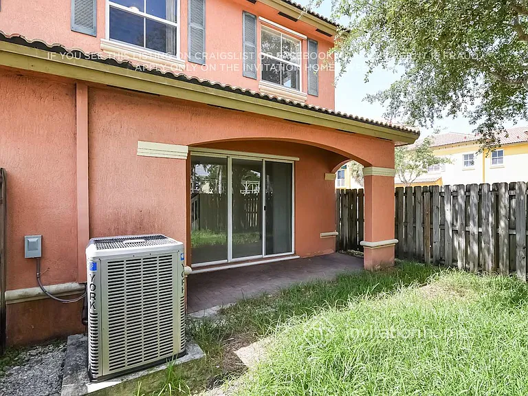 15307 SW 88th Ter — Photo 17