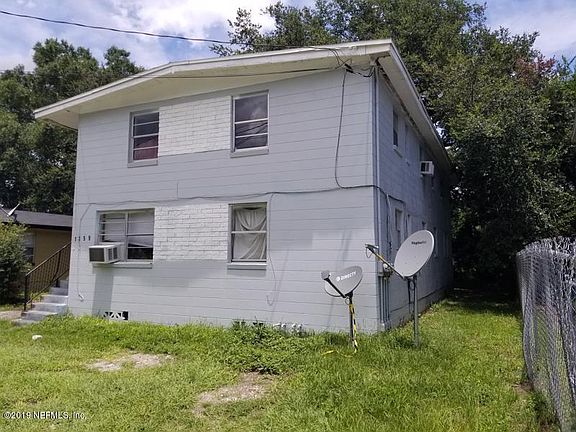 2nd image of 1359 W 30th St