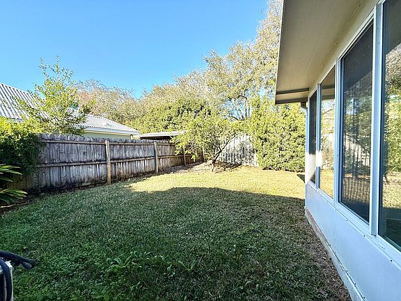 2nd image of 1934 Burgess Hill Cir W